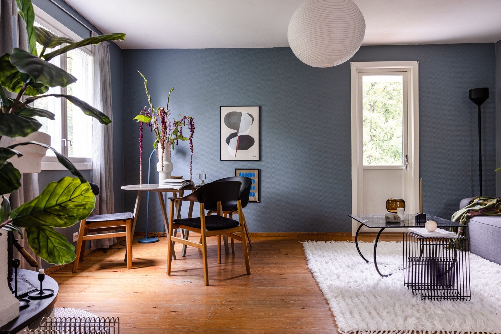 Stue med utgang balkong Galleribilde