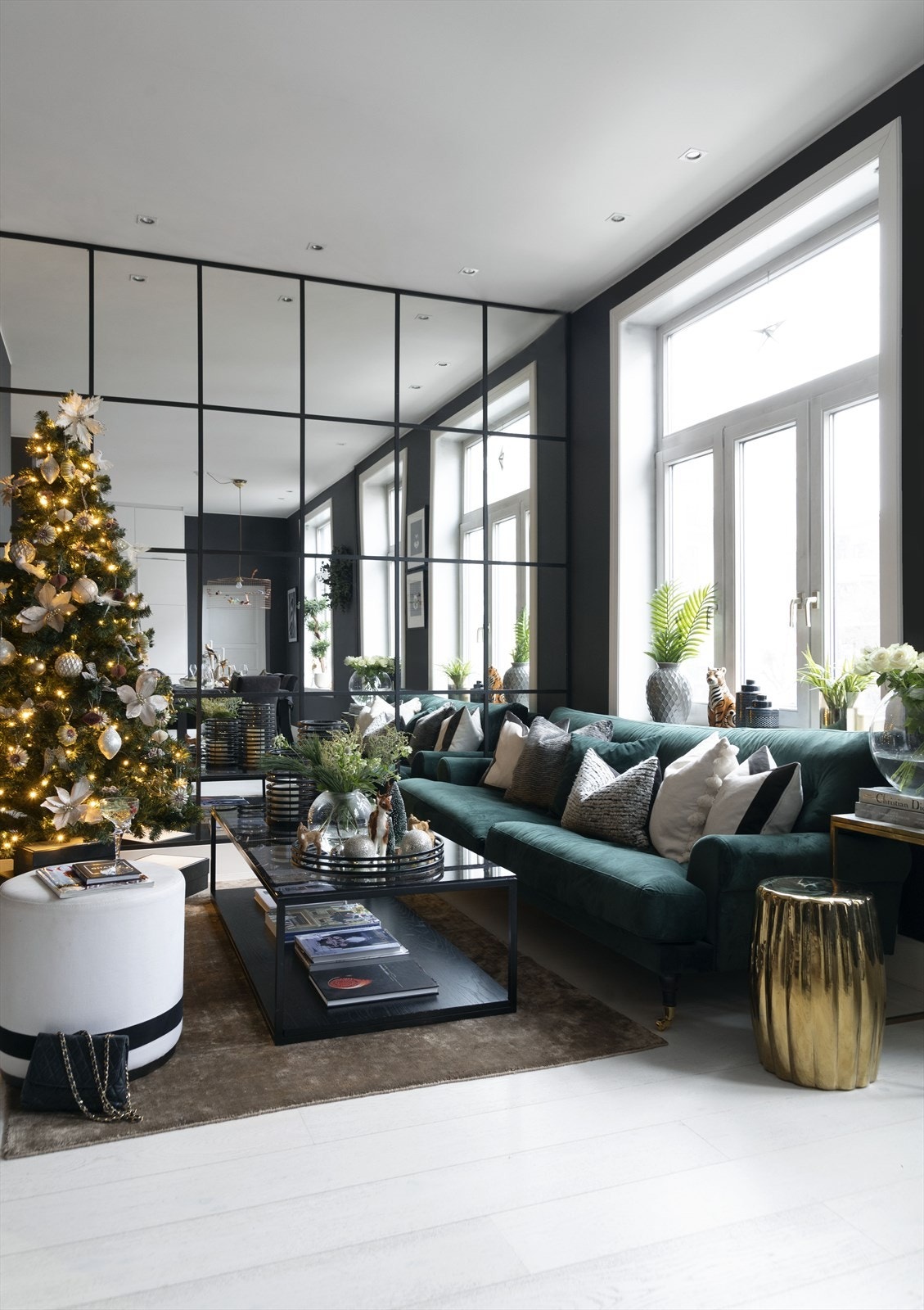 Boligen har vært gjenstand for boligreportasjer i flere publikasjoner Galleribilde