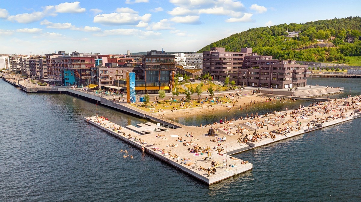 Sørenga | Nærheten til Sørenga byr på rekreasjon, gode matopplevelser og bading på varme sommerdager. Galleribilde