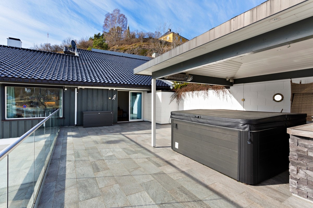 Her kan du nyte lange dager og diske opp festmåltider til dine gjester. Galleribilde