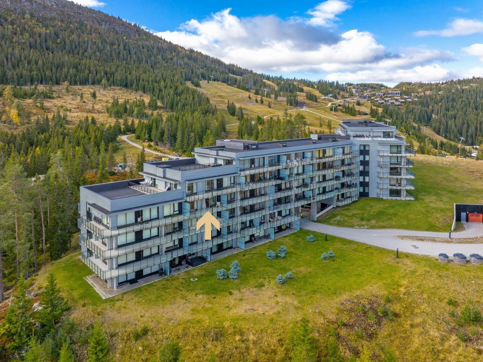 Velkommen til Krystallen på Kvitfjells østside. Galleribilde