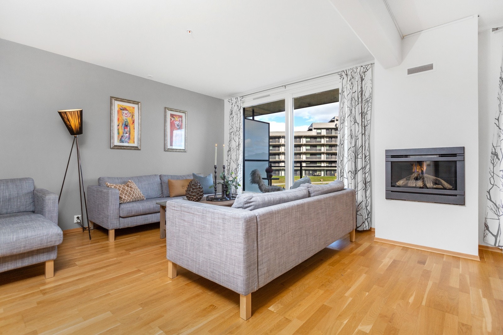 En gasspeis skaper god varme og stemning i rommet. Galleribilde