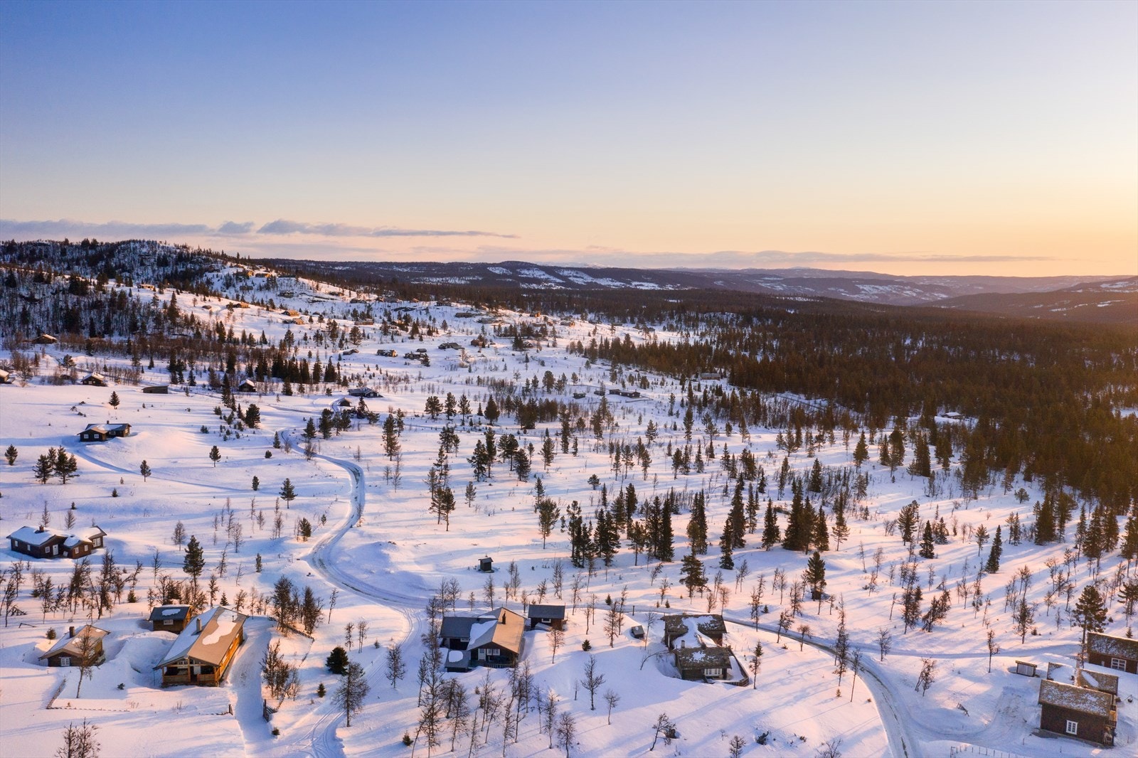 PRINT_2020-04-04 EM1Gol Tomtefelt Lyseren Susannee-0699.jpg Galleribilde