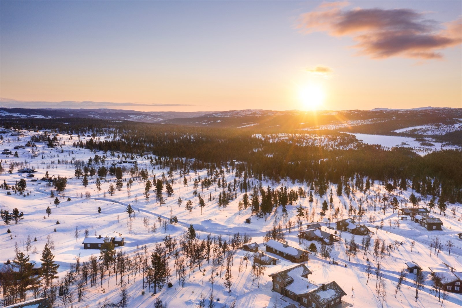 PRINT_2020-04-04 EM1Gol Tomtefelt Lyseren Susannee-0698.jpg Galleribilde