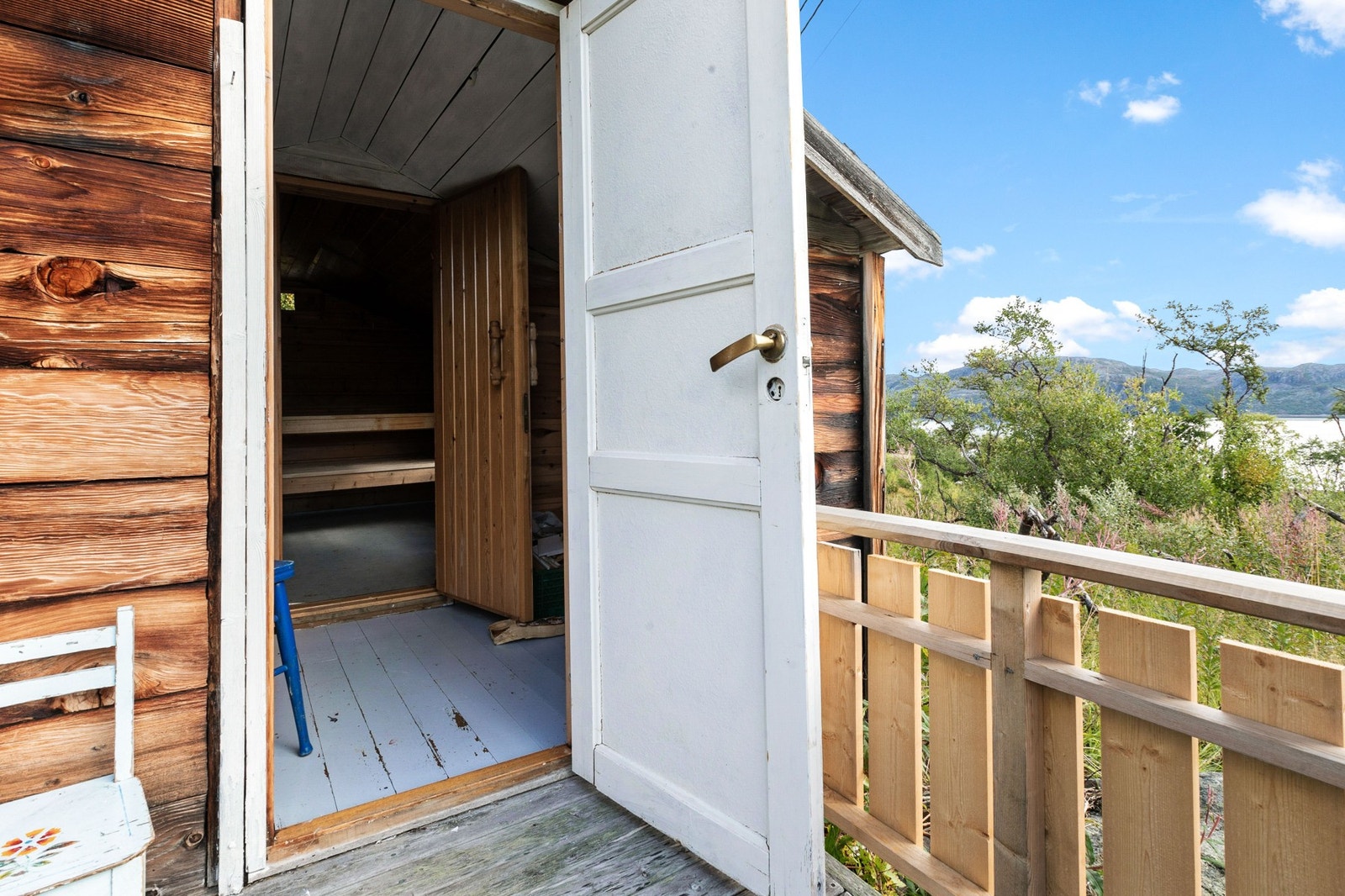 Badstue med forrom og god plass Galleribilde