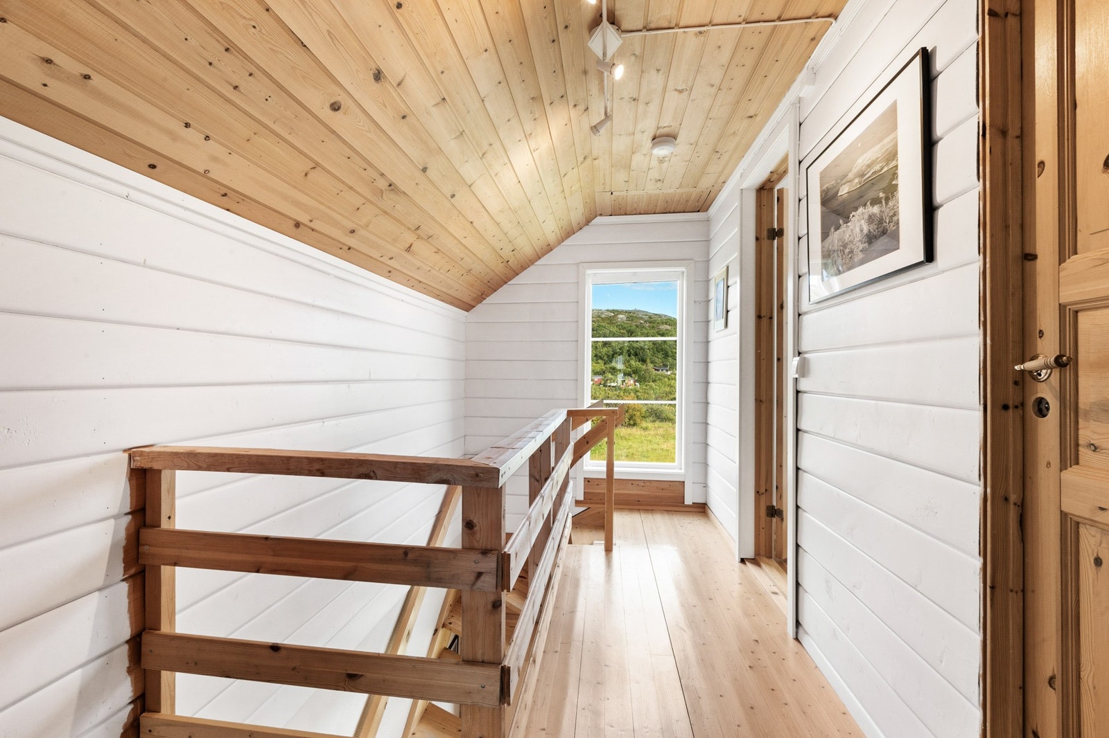 Trapperom loft Galleribilde