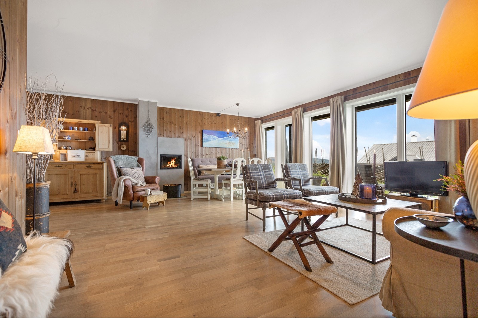 Velkommen til Langbakkgutua 3B på Sjusjøen. Galleribilde