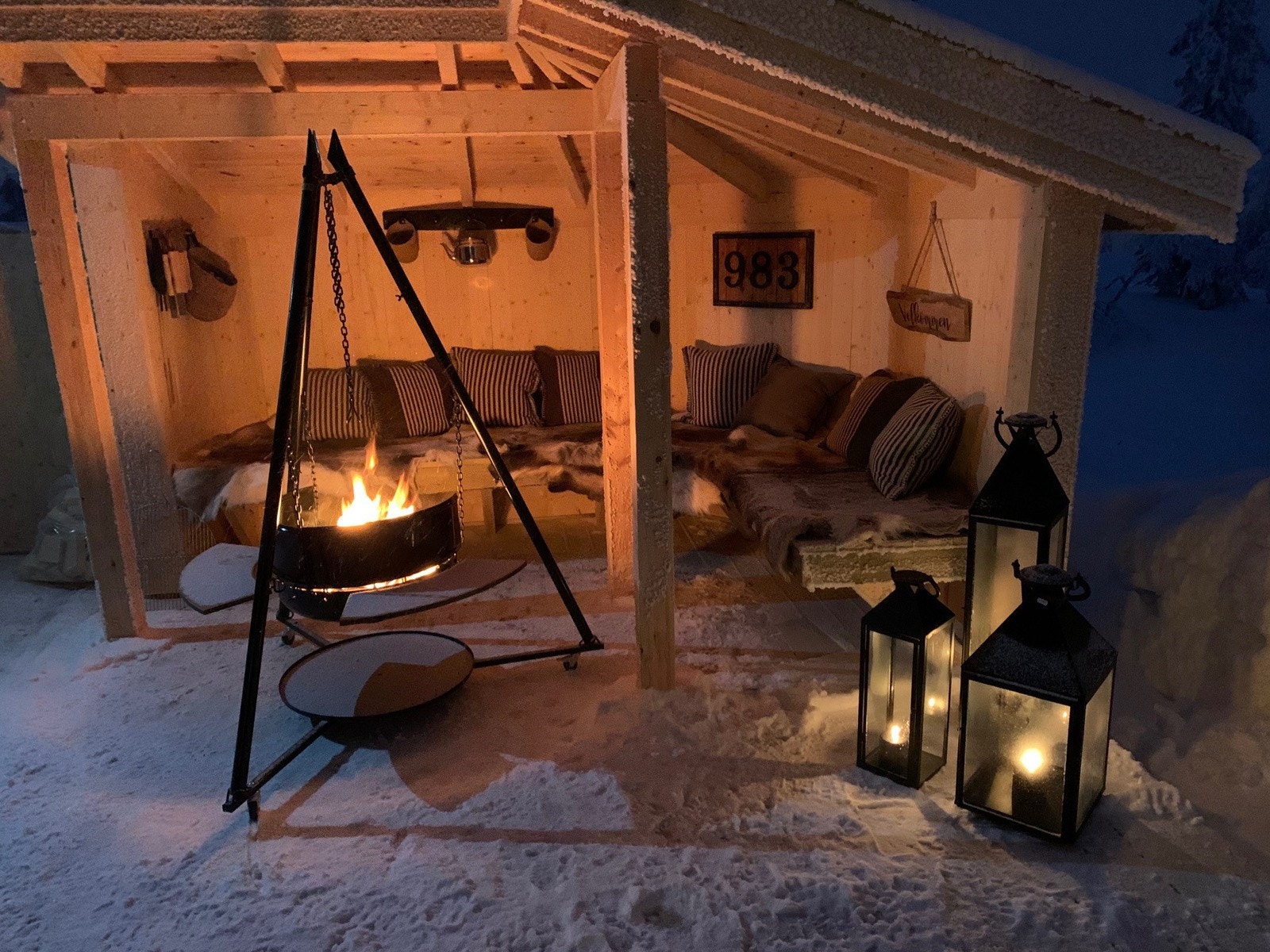 Grillhytta vinterstid Galleribilde