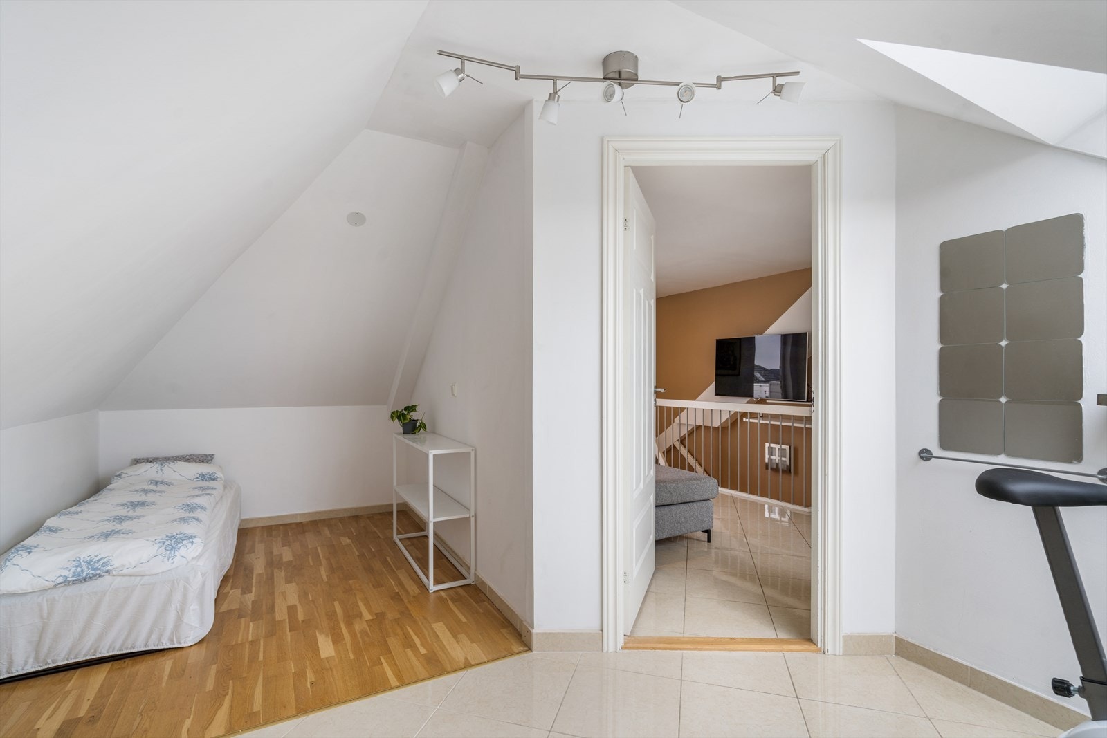 Rom 2. Ikke byggegodkjent som soverom Galleribilde