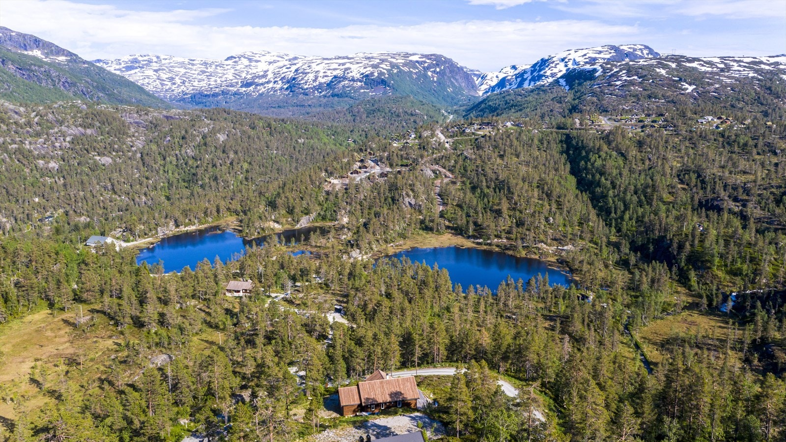 Nydelig utsikt i flere retninger som bør ses for korrekt inntrykk Galleribilde