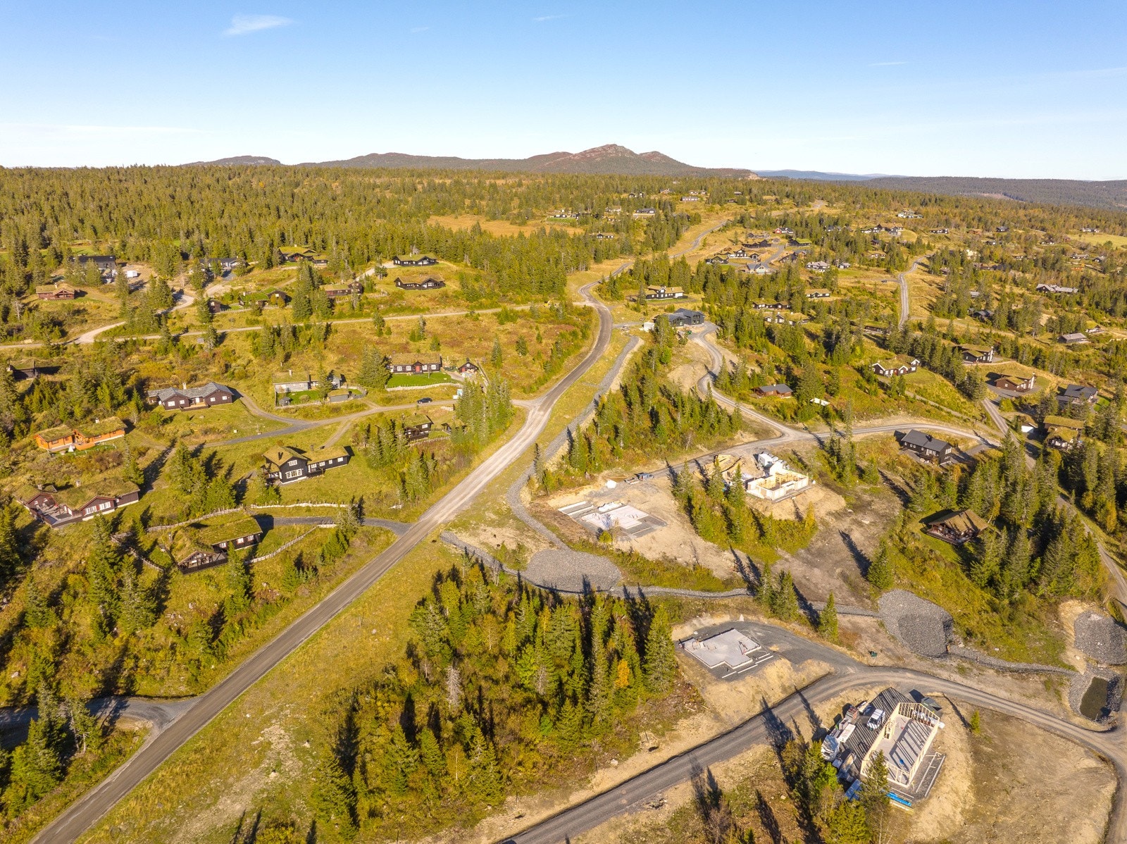 Området er et perfekt utgangspunkt for flotte turopplevelser hele året, enten det er til fots, på ski, eller på sykkel. Galleribilde