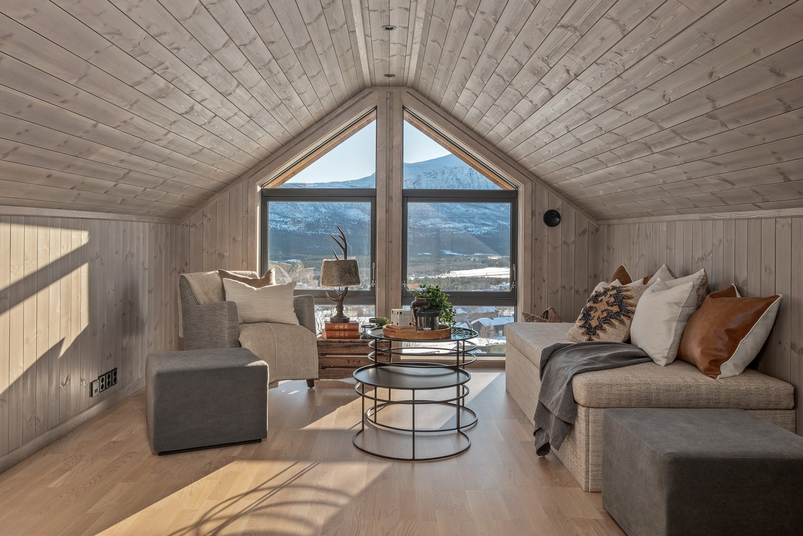 Bilde fra visningshytte med tilnærmet like overflater (med unntak av gulv) - ta kontakt for befaring av visningshytta! Galleribilde