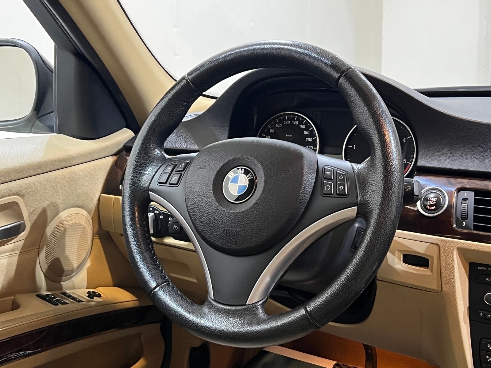 BMW 3-Serie 12