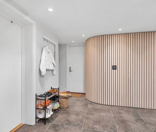 Inngang nede Galleribilde