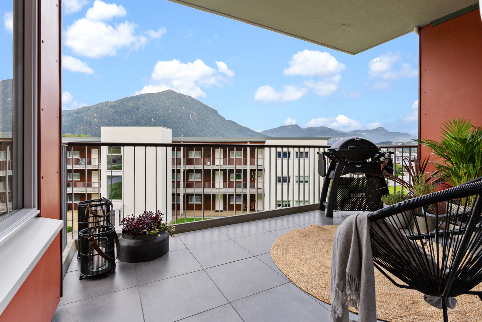 Utsikt frå romsleg terrasse Galleribilde