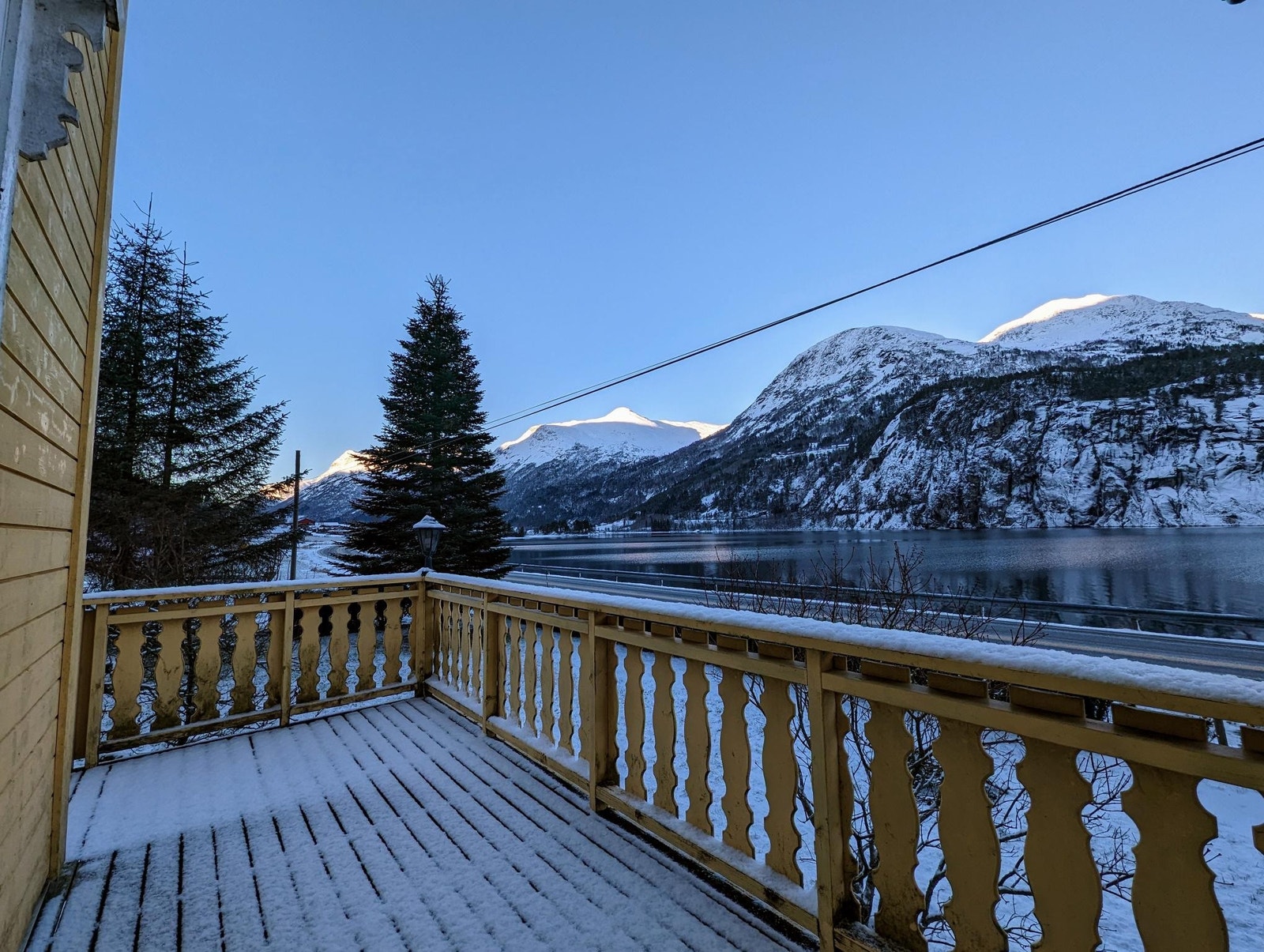 1. etasje: nordvendt veranda Galleribilde