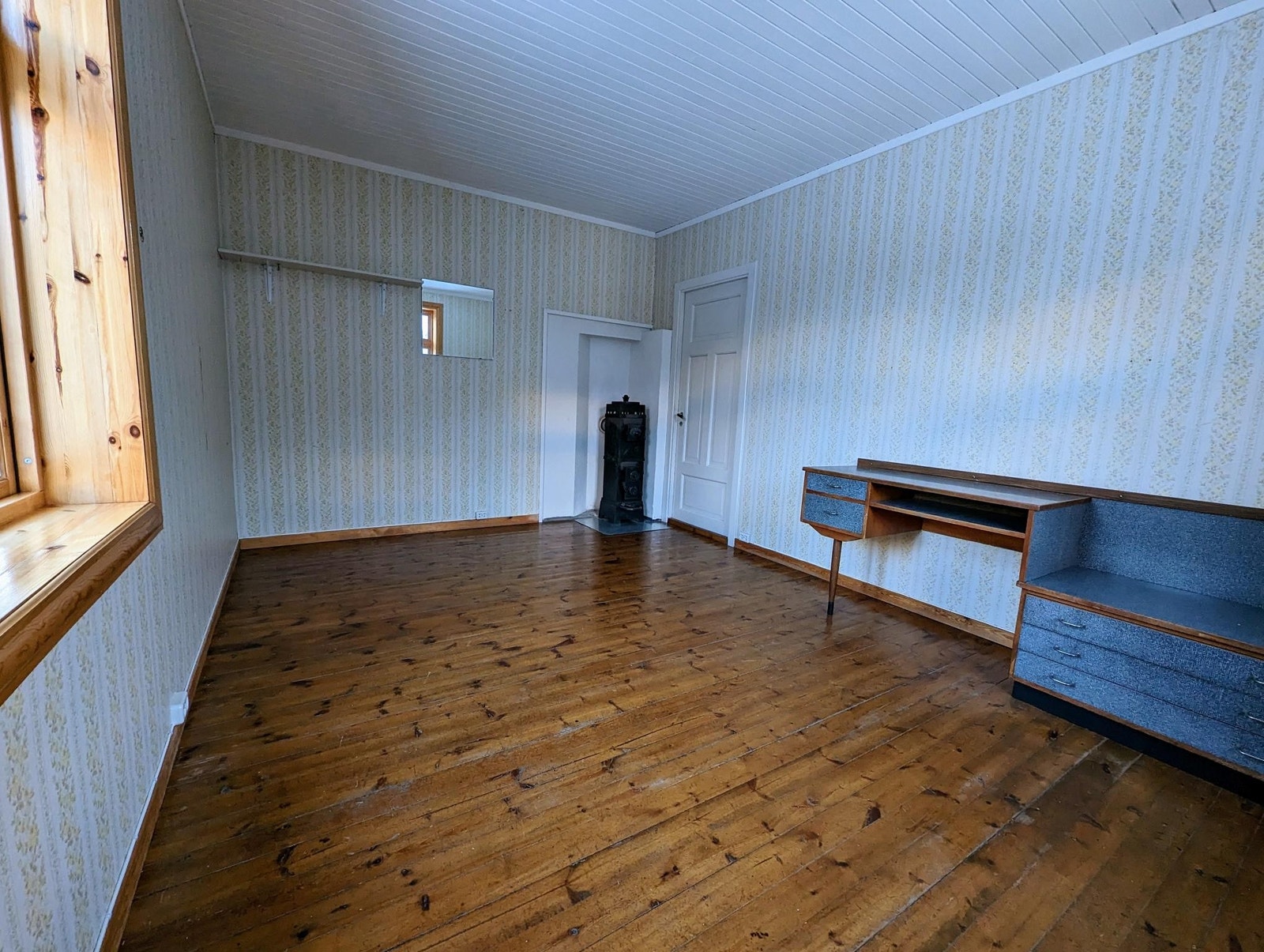 2. etasje; nordaustvendt soverom Galleribilde