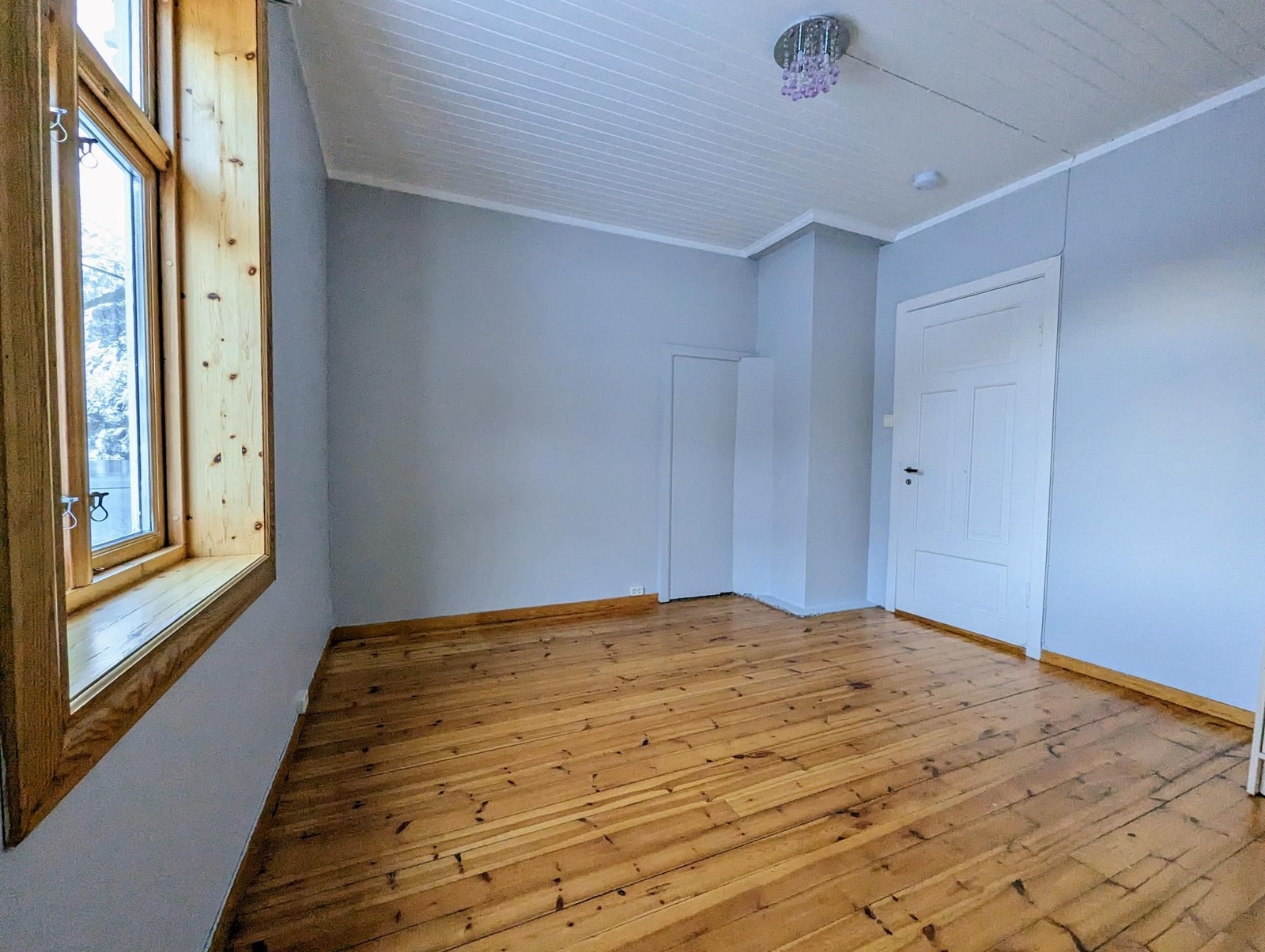 2. etasje; vestvendt soverom Galleribilde