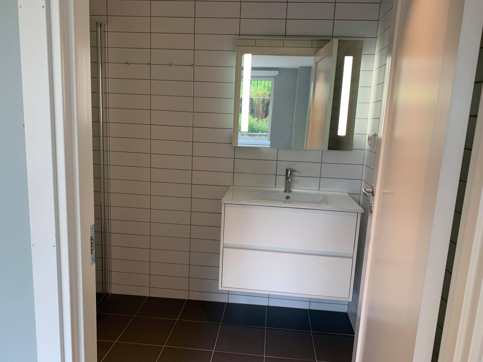 Badet til rommet som leies ut Galleribilde