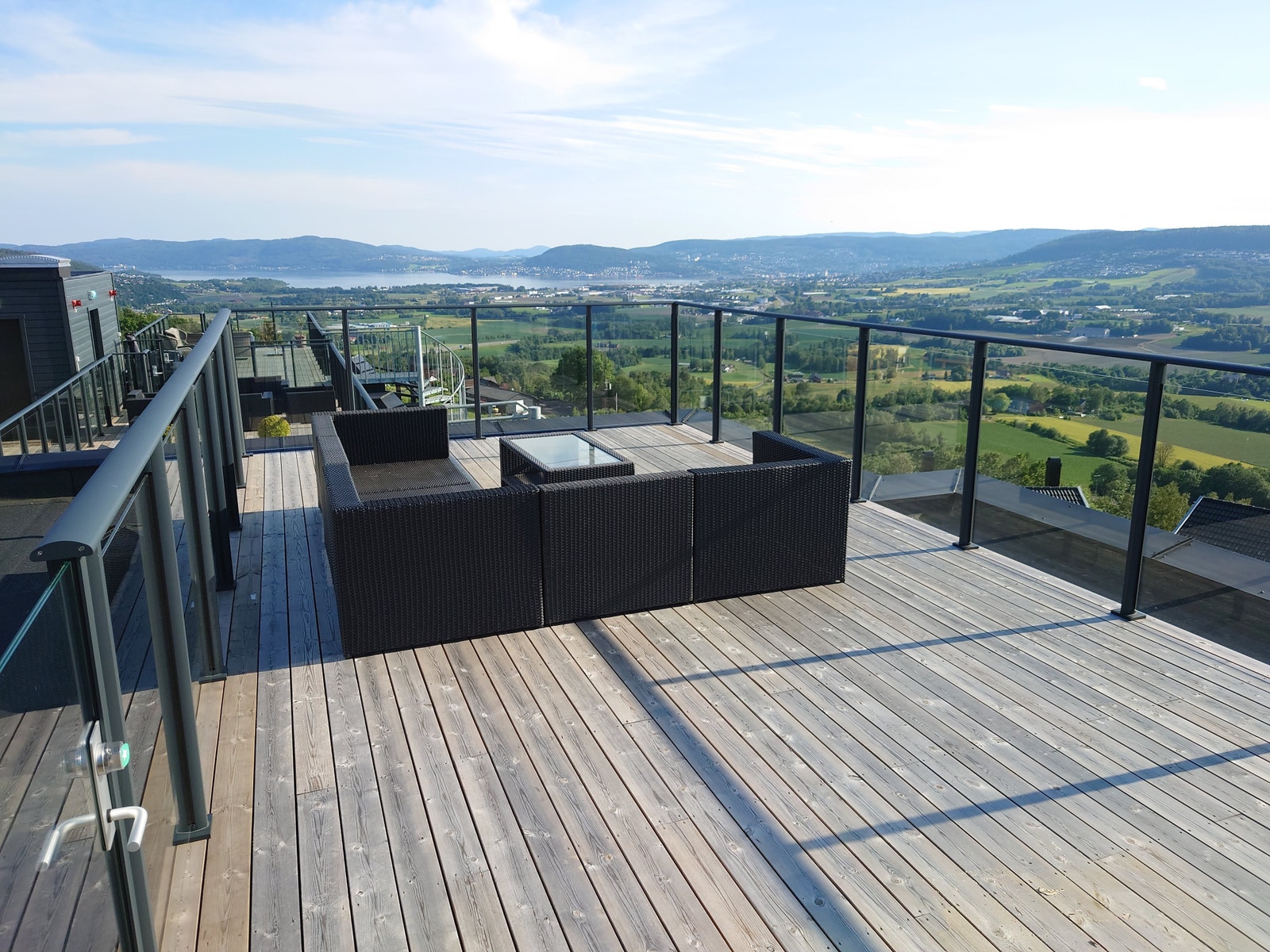 Privat takterrasse med flott utsikt Galleribilde