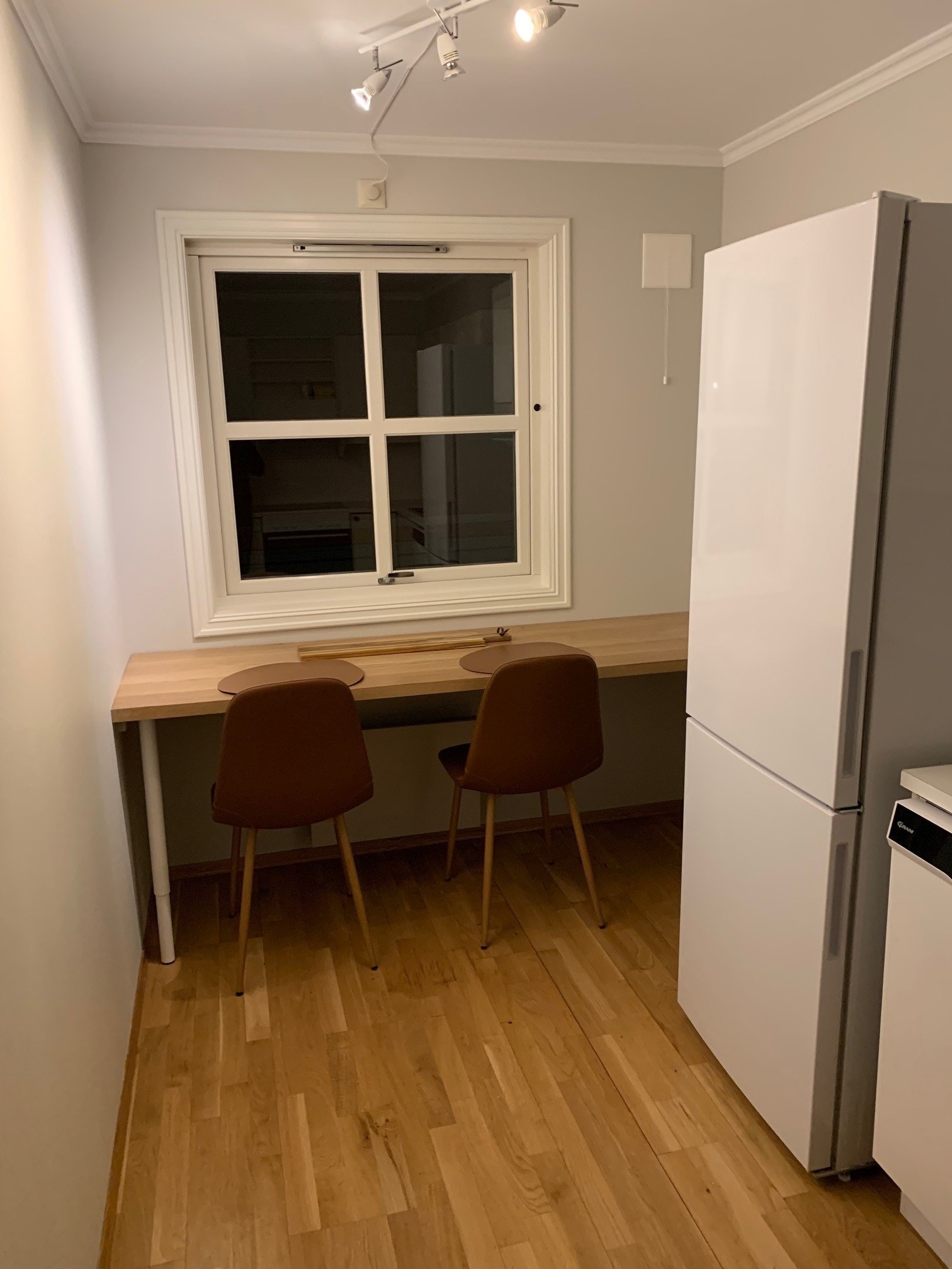 Spiseplass på kjøkken Galleribilde