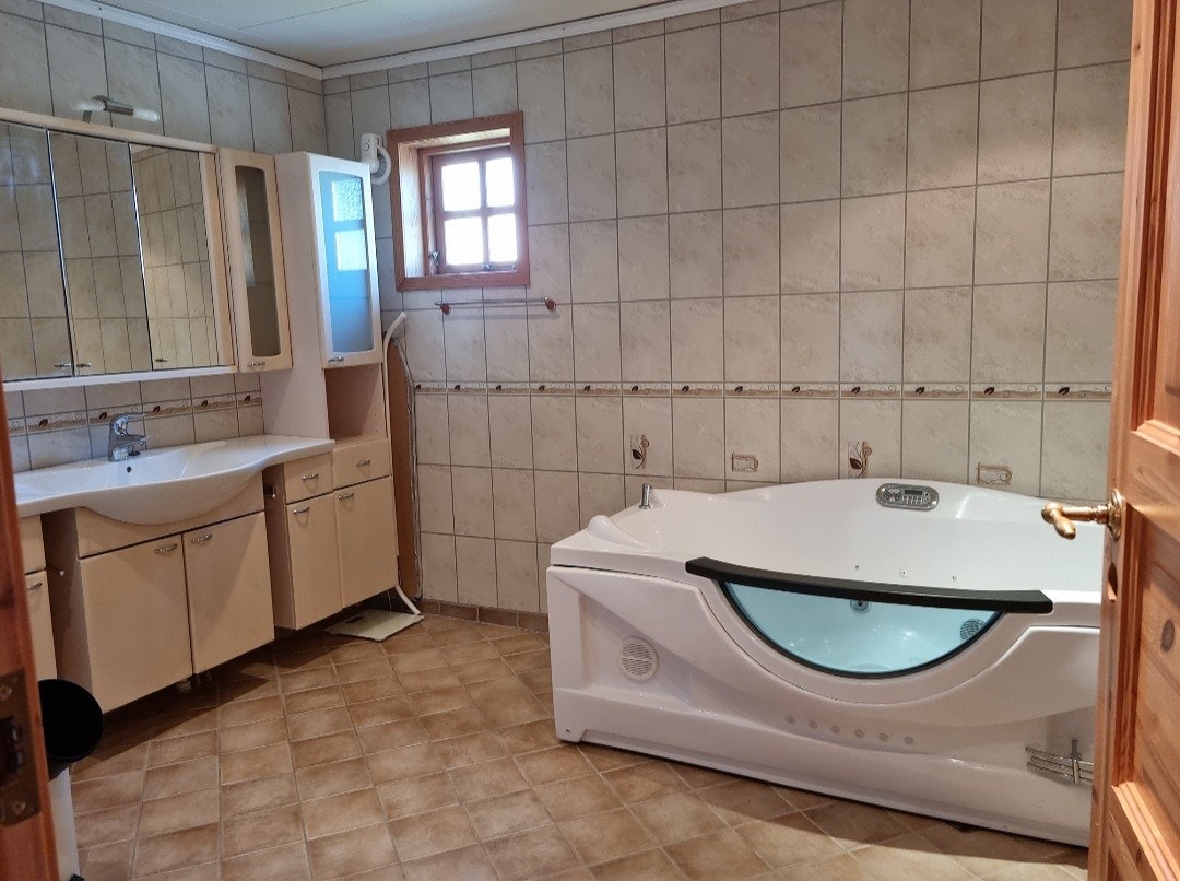 Stort bad i hovedetg Galleribilde