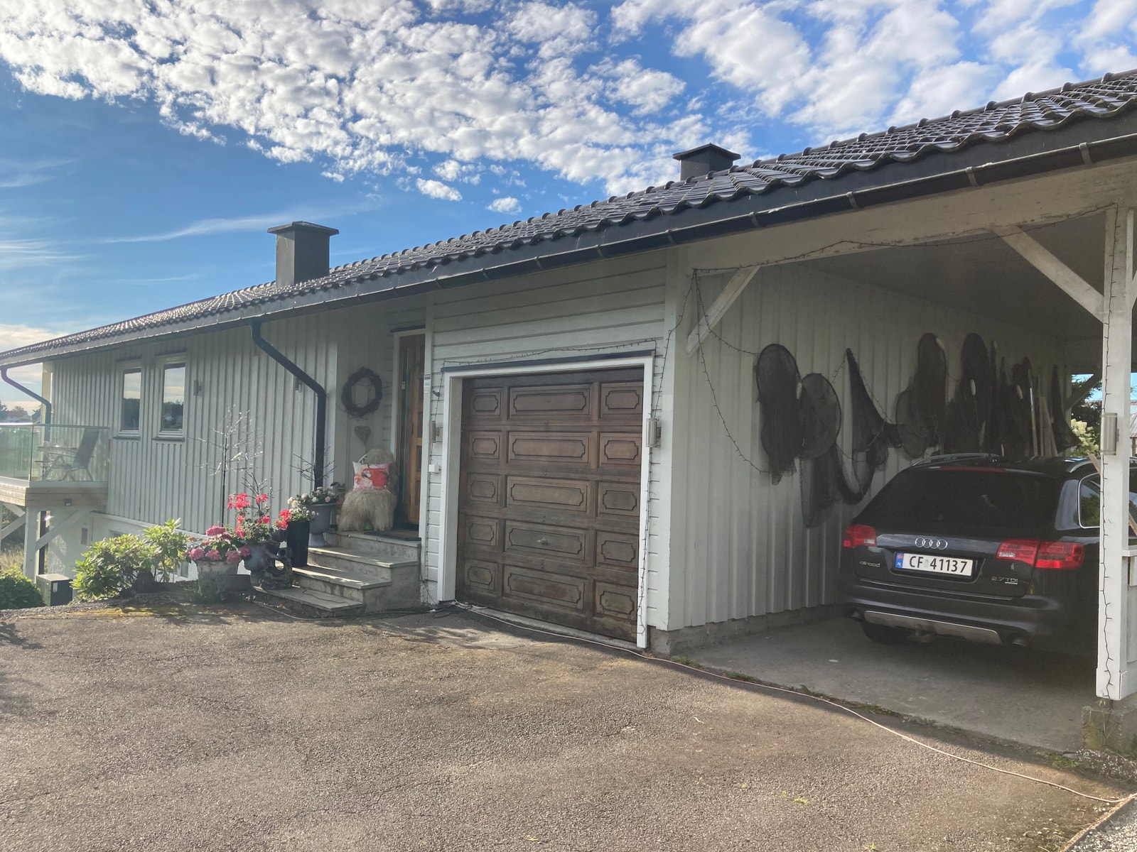 Garasjen og carport Galleribilde