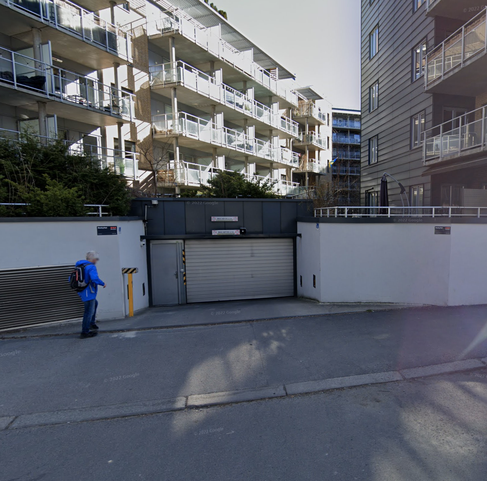 Inngangen til garasjen Galleribilde