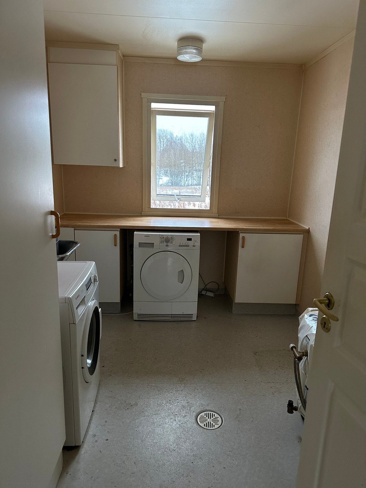 Vaskerom Galleribilde