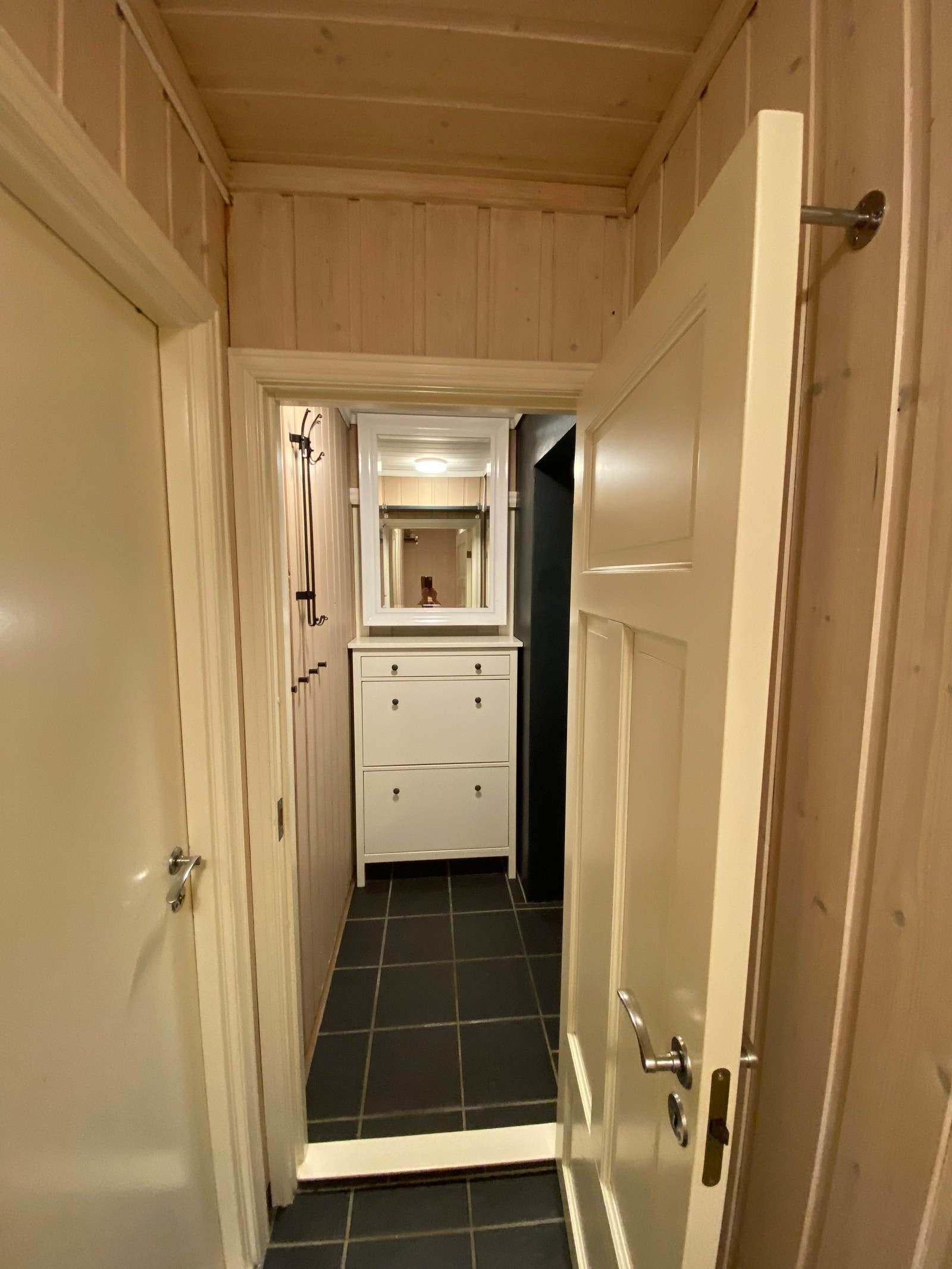 Velkommen inn til hybelen Galleribilde