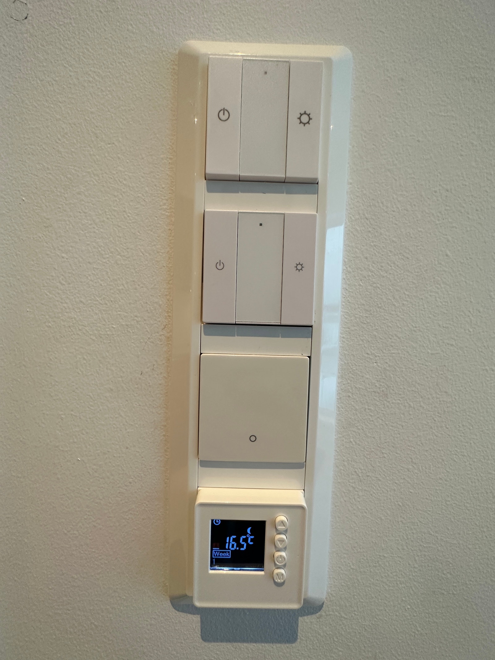 Lysbryter og gulvvarme Galleribilde