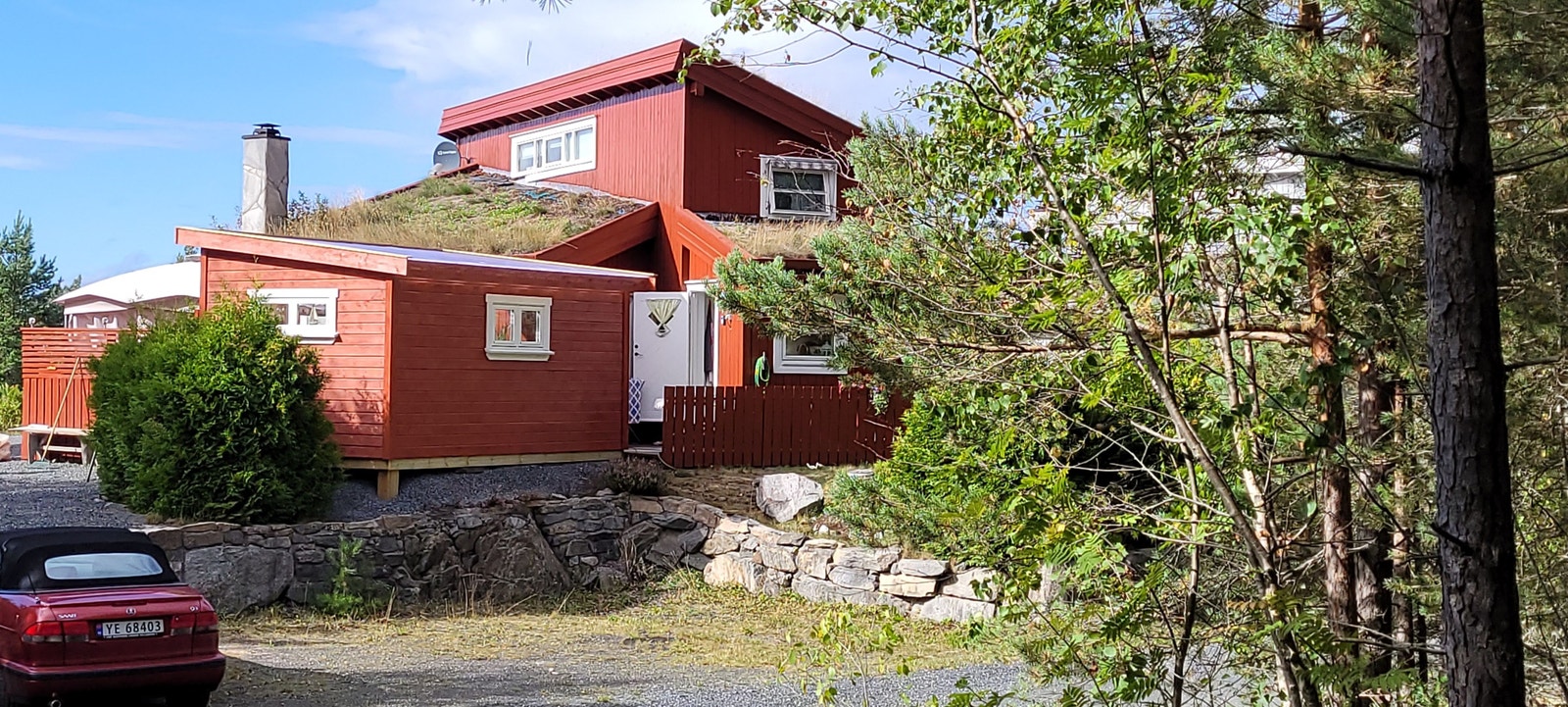 Hytta fra veien Galleribilde