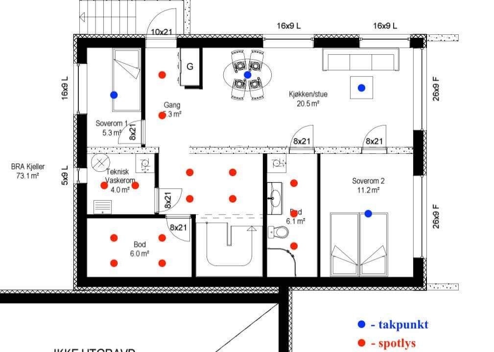 Planløsning: Utleiedelen består av en innbydende entre, romslig stue, 2 soverom, stort moderne bad, eget vaskerom, kjøkken og bod. Galleribilde