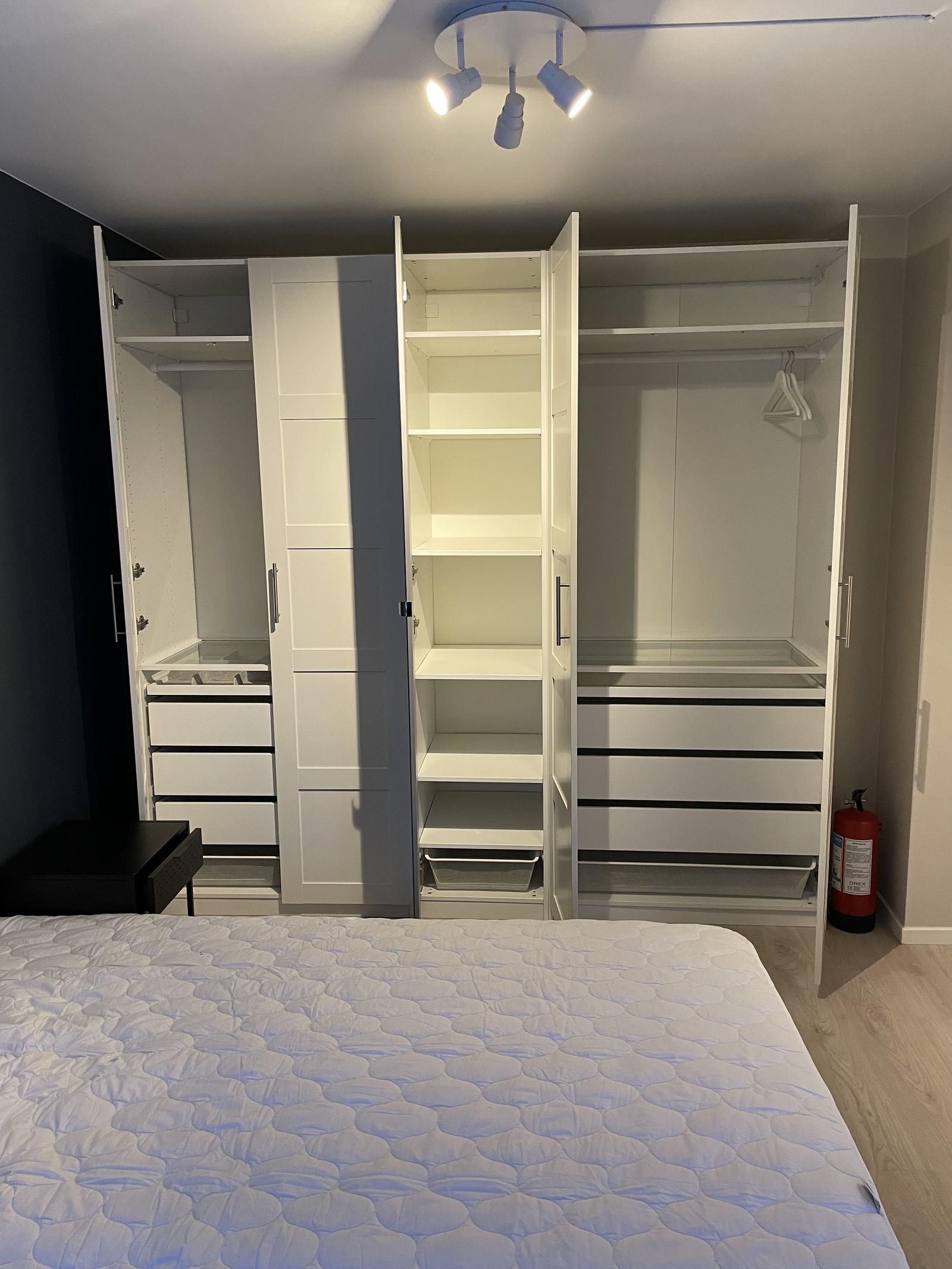 Soverom1.lagring Galleribilde