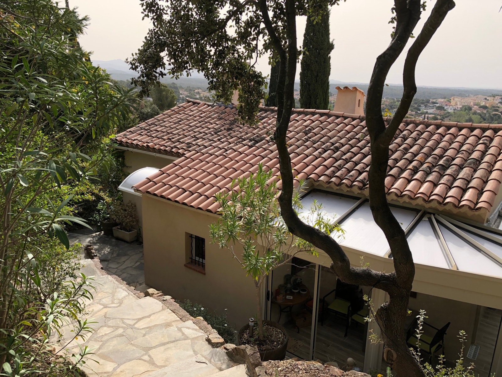 Villa Emeraudes. Galleribilde