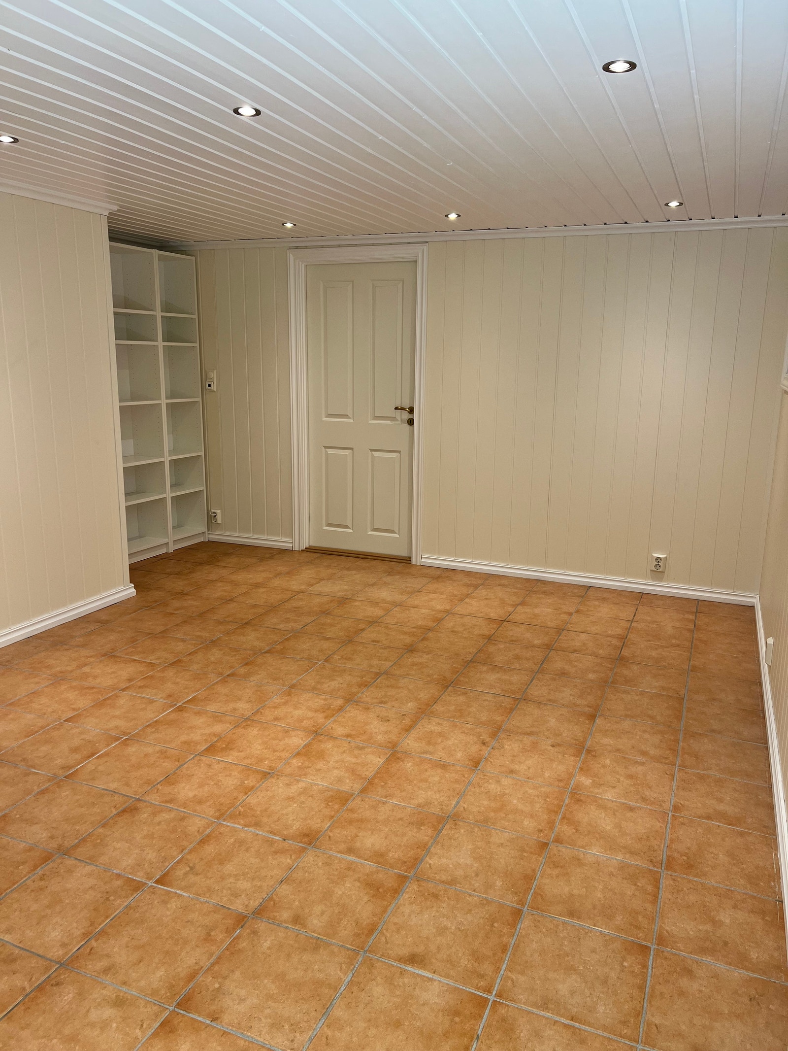 Stue - 18kvm Galleribilde