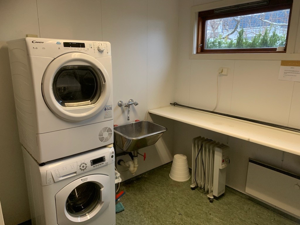 Vaskerom i underetasjen Galleribilde