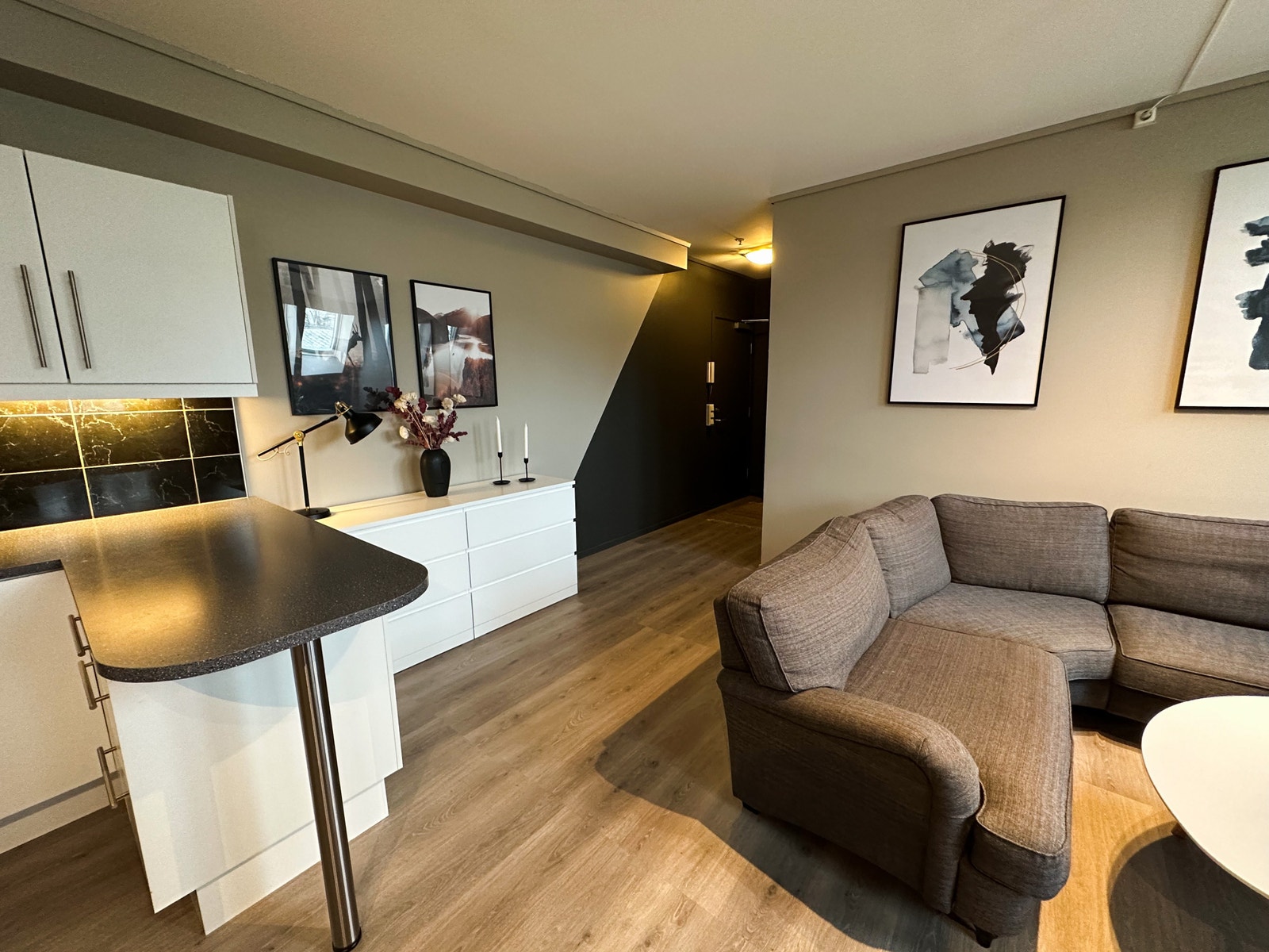 Kjøkken/ gang Galleribilde