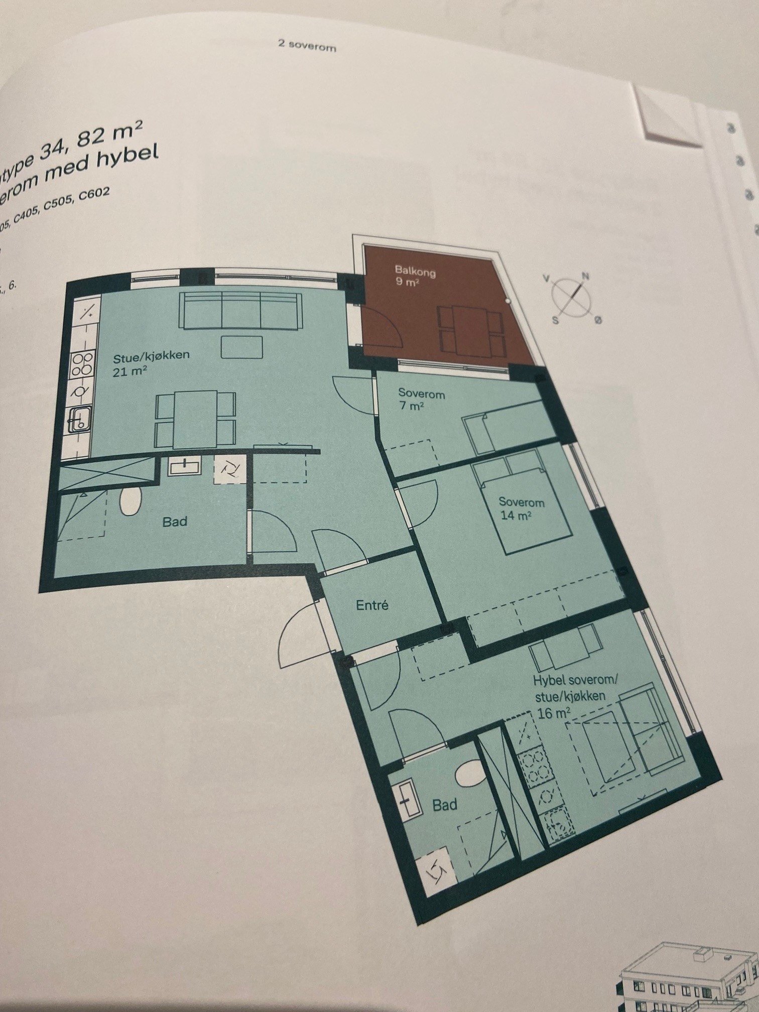 Plantegning som inkluderer både hybel (som leies ut separat) og hoved del Galleribilde