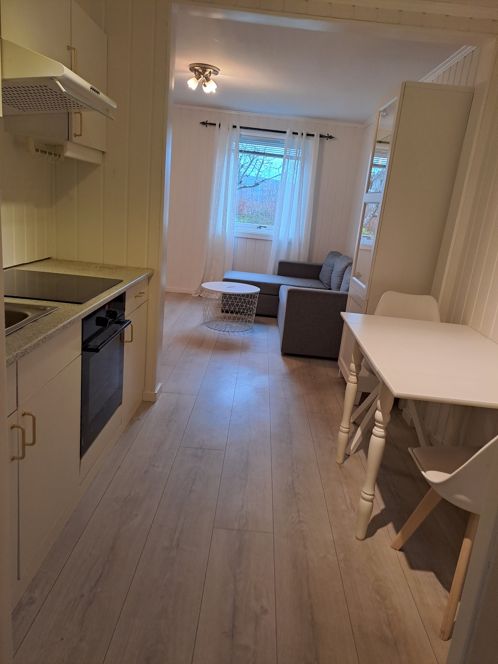 Stue og kjøkken Galleribilde