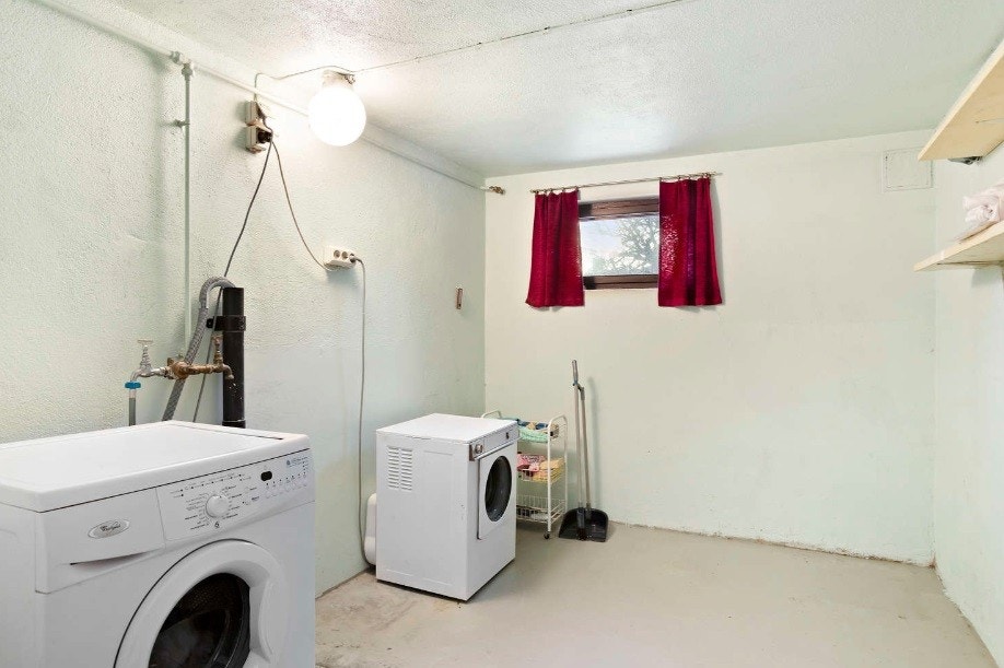 Washing Machine and driyer incl. Galleribilde