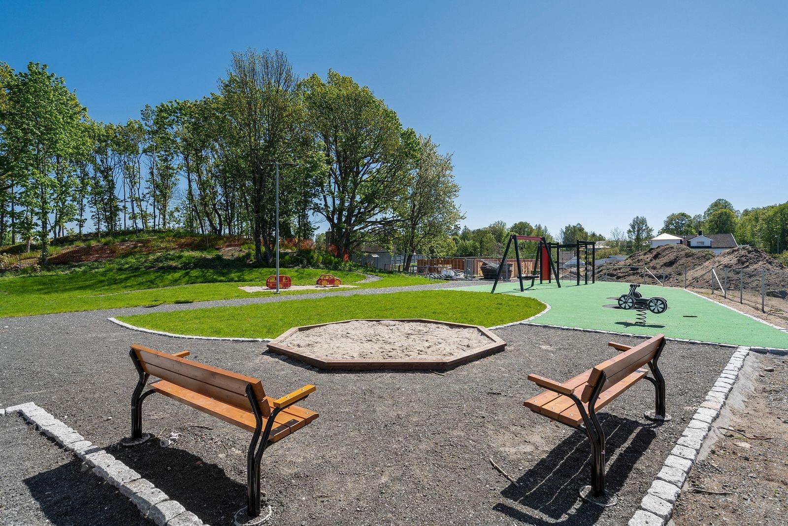 Lekeplassen på Lillejordet. Galleribilde