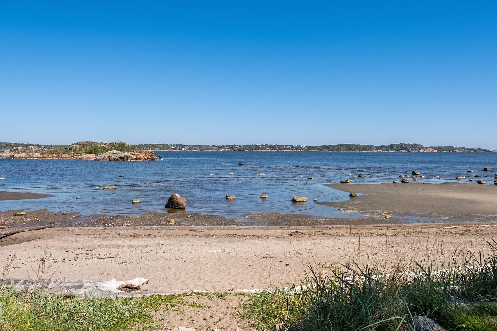Nærmeste strand. Galleribilde