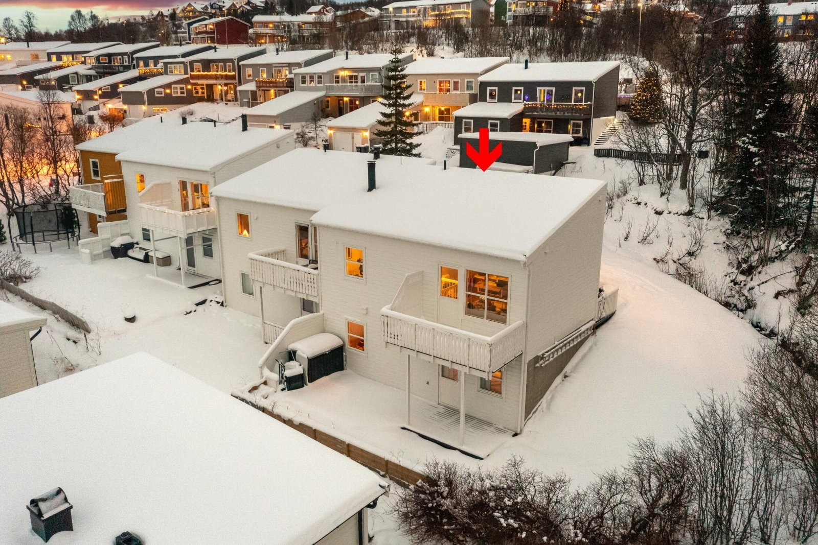 Velkommen til Valbeinet 34 - Presentert av SNE Eiendomsmegling ved eiendomsmegler Jørn Nerdal!