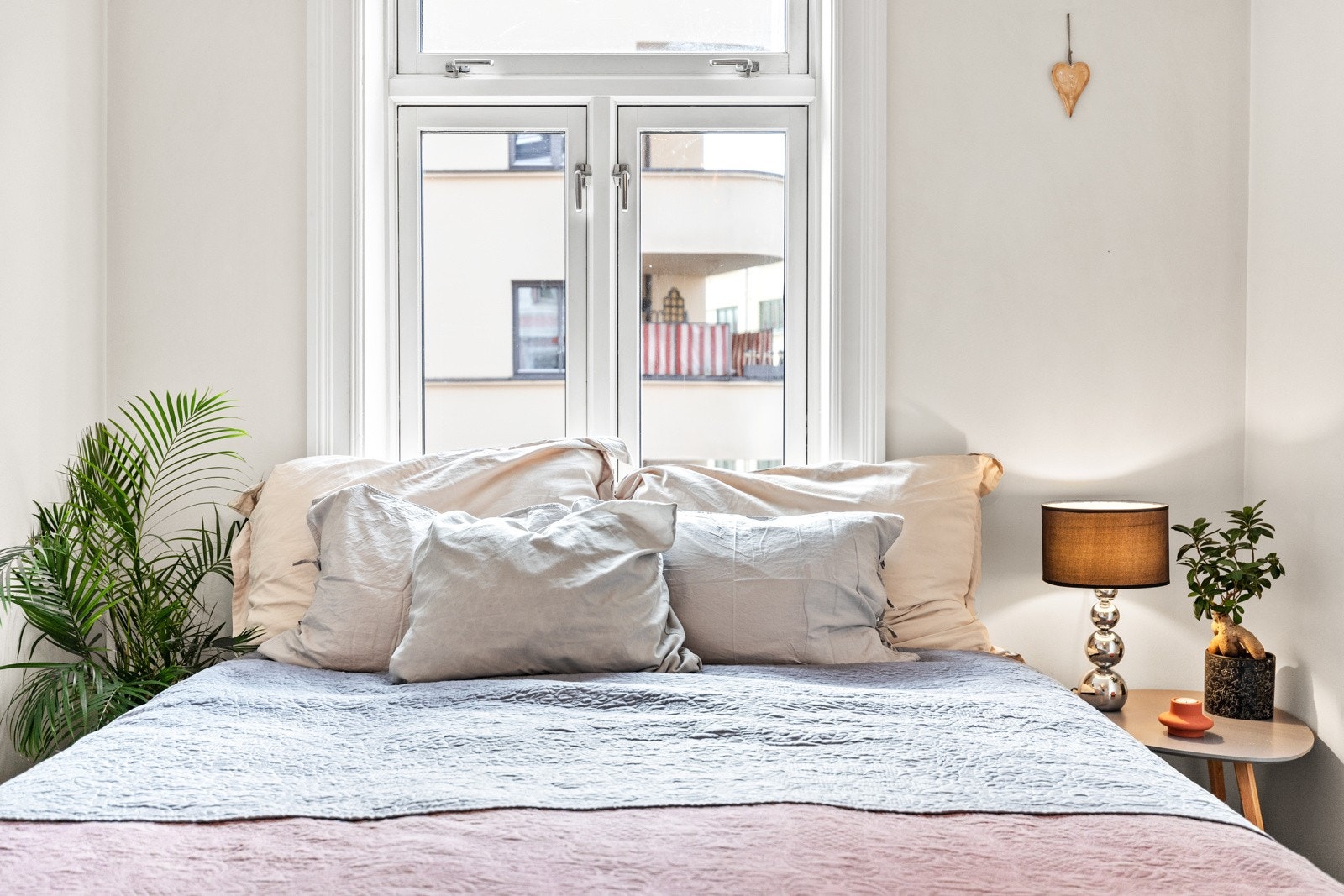 Her ligger alt til rette for en god natt søvn. Galleribilde