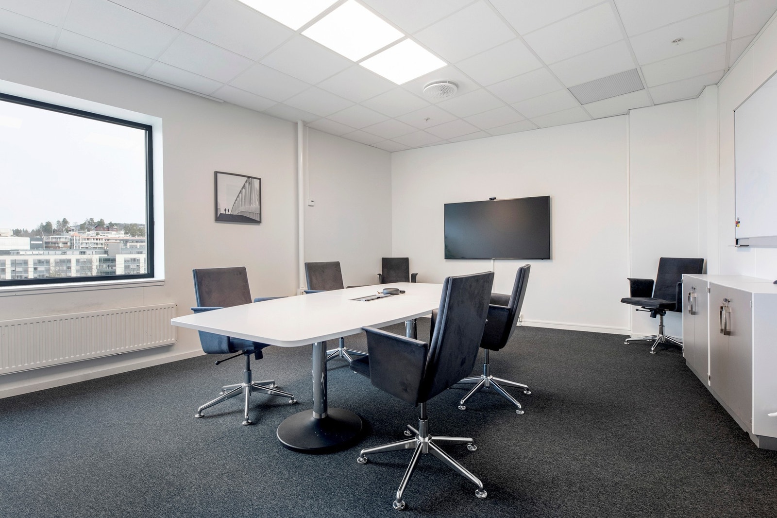 Fra ledig lokale på 500 kvm, fine møterom Galleribilde