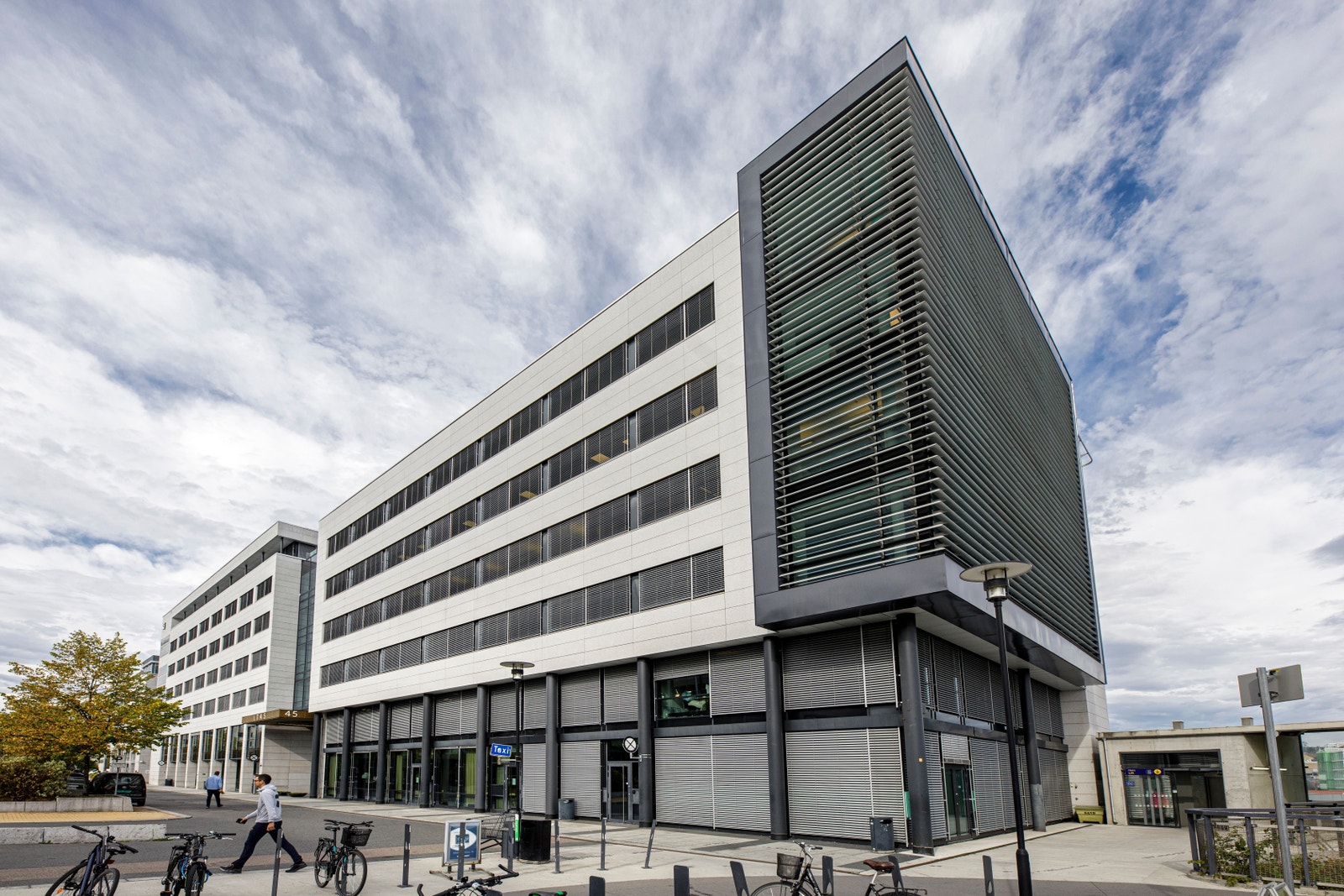 Nedgang til Stasjonen på siden av eiendommen Galleribilde