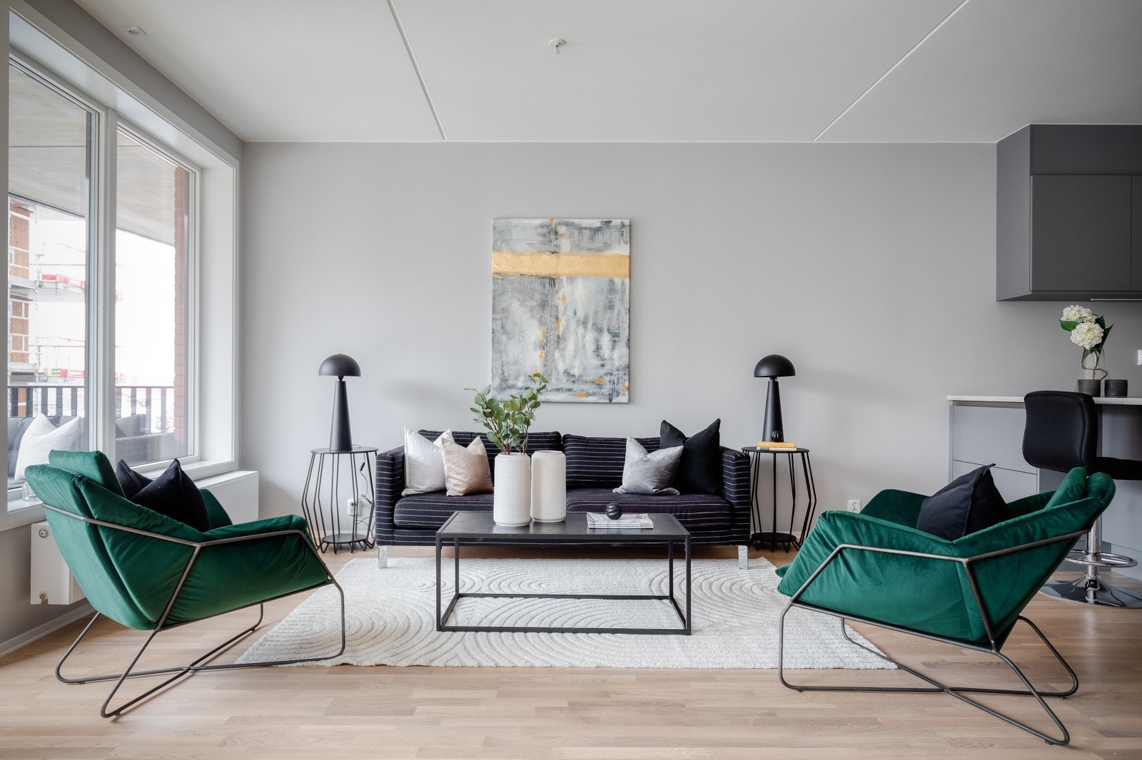 Jon Solberg ved EIE Løren har gleden av å presentere Børsteveien 17! Galleribilde