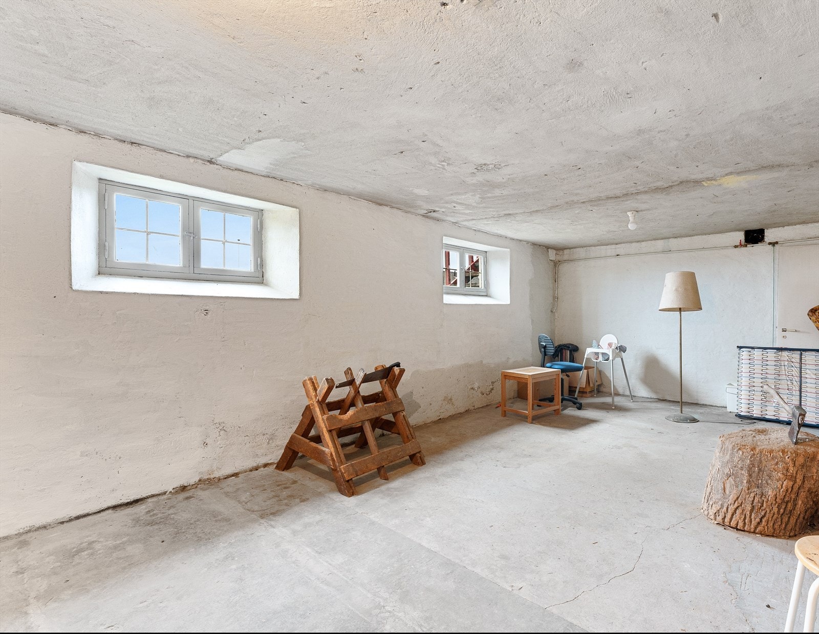 Stor bod i kjeller Galleribilde