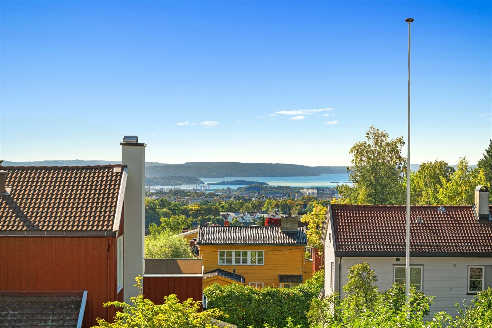 Fra boligen har man en fantastisk utsikt Galleribilde